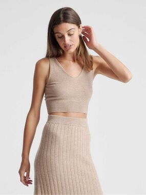 Quince Mongolian Cashmere Cropped Tank Oatmeal size M